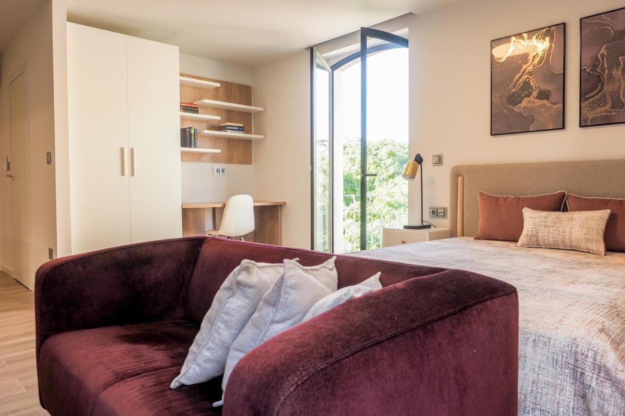 Riacentrum - Smart Residence อาเวโร ภายนอก รูปภาพ